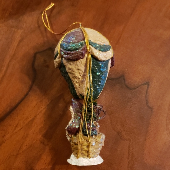 Belsnickel Santa Hot Air Ballon Ornament - Picture 5 of 7